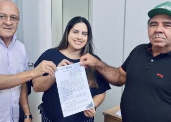 Branco viabiliza terreno e Associação de Catadores de Recicláveis do município de Conde conquista sede própria