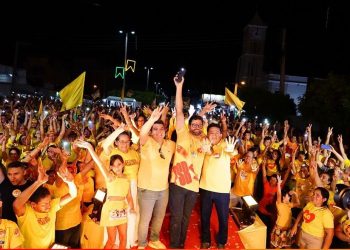 São Bento: Multidão participa de arrastão com Dr Jarques e Gerfeson Carnaúba