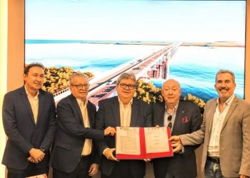 João Azevêdo assina contrato para construção da ponte que vai ligar Cabedelo, Santa Rita e Lucena