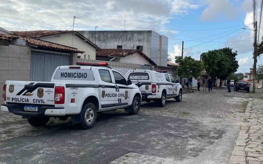 Mãe mata filho de 5 anos a facadas e arranca a cabeça da criança, em João Pessoa