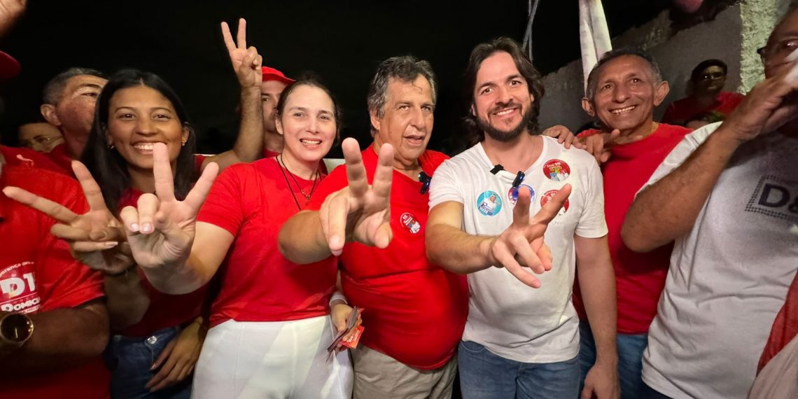 Uma Multidão Sai às Ruas de Bayeux para Abraçar Domiciano, Sara e Pedro Cunha Lima em Grande Caminhada