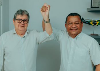 Nilvan e João Azevêdo garante Centro de Hemodiálise em Santa Rita