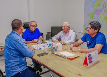 Ex-deputado Frei Anastácio apoia Cícero Lucena e Leo Bezerra em João Pessoa