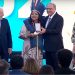 Governo Federal homenageia paraibana com medalha por contribuição à vacinação