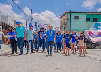 Caminhada nos Ipês: Cícero anuncia entrega de USF requalificada para o mês de outubro