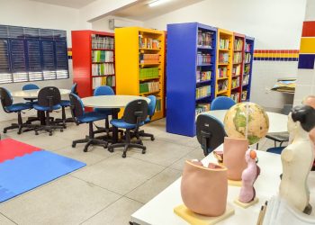 Cícero Lucena garante criar 4 mil novas vagas de creches e fortalecer a educação infantil em João Pessoa