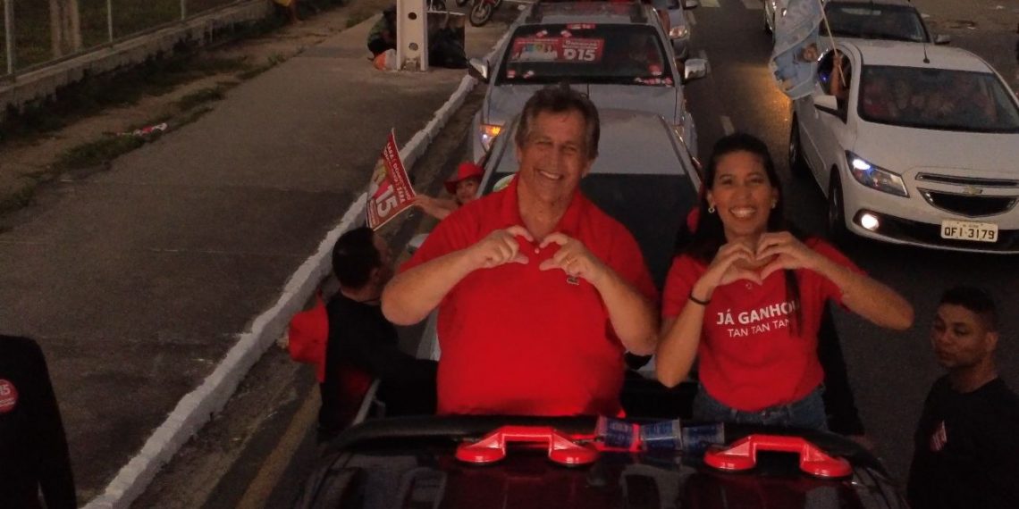 Grande Carreata em Bayeux Mobiliza Multidão em Apoio a Domiciano e Sara