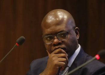 Lula demite Silvio Almeida após denúncias de assédio sexual