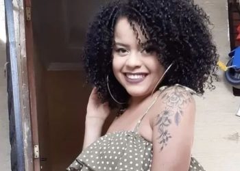 Corpo de mulher que matou e decapitou o filho é desenterrado e queimado em Itambé