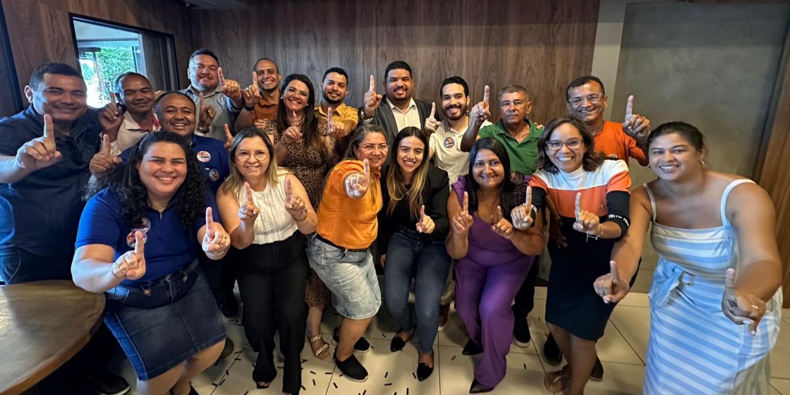 PSB Bayeux reúne vereadores eleitos e suplentes e reforça campanha para reeleição de Cícero Lucena