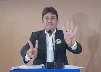 Helder Carvalho mostra preparo e supera Gilbertão em debate em Sousa