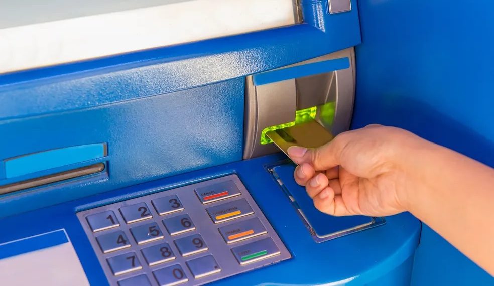 Servidores do Estado recebem pagamento a partir da próxima quarta