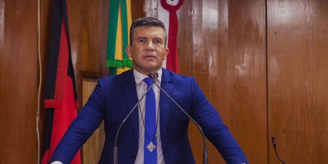 Mesa Diretora diz que cumprirá decisão da Justiça e garante posse de Carlão como presidente da Câmara de João Pessoa