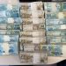 Polícia Federal apreende R$ 300 mil em carro com santinhos, em João Pessoa