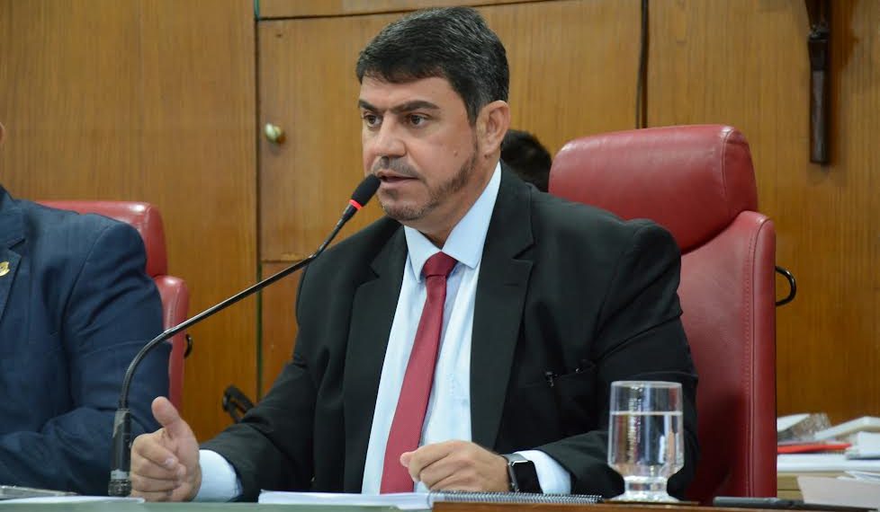 De volta à CMJP após decisão unânime do TRE, Dinho diz confiar na Justiça