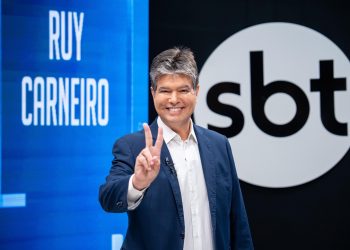 Congelamento de passagem de ônibus é defendido por Ruy em debate