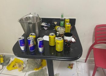 Polícia flagra orgia com entorpecentes e menores em motel na BR-230, em Pombal