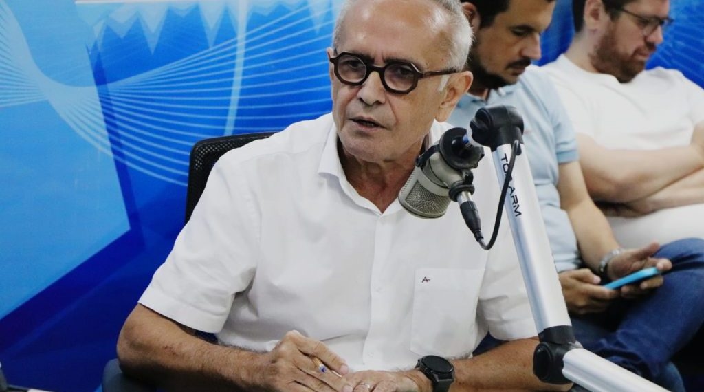 Cícero prega unidade e quer maioria da base apoiando reeleição de Dinho na CMJP