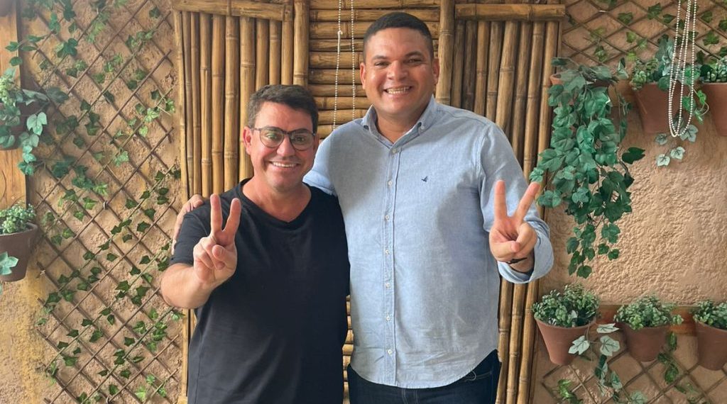 Disputa na CMJP: Rômulo Dantas deixa João Almeida e anuncia apoio a reeleição de Dinho