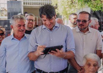 Cícero Lucena trata da liberação de recursos do Governo Federal para João Pessoa na área da Educação