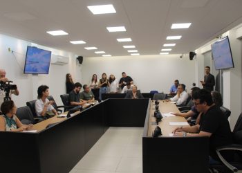 ALPB debate regulamentação do uso de celulares nas Escolas