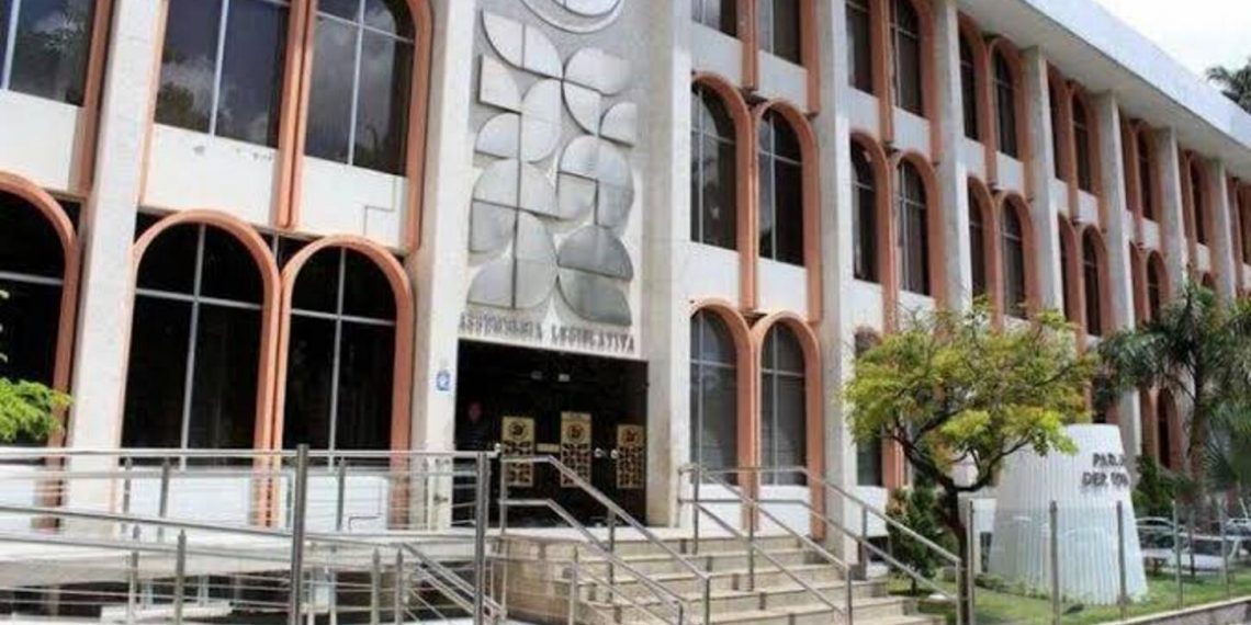 Nota da Procuradoria da Assembleia sobre Ação da PGR contra antecipação de eleição da Mesa