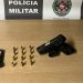 Polícia Militar prende homem com pistola, calibre 9 mm, em bairro da Capital
