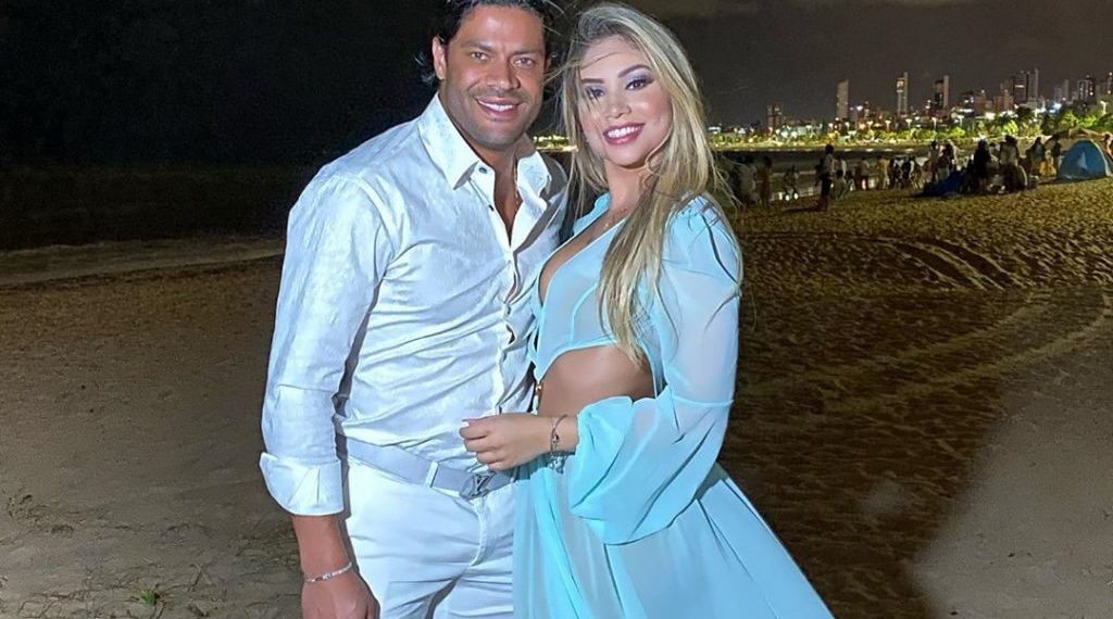 Dentre os preparativos para o casamento de Hulk e Camila Ângelo, funcionários firmam contrato de confidencialidade