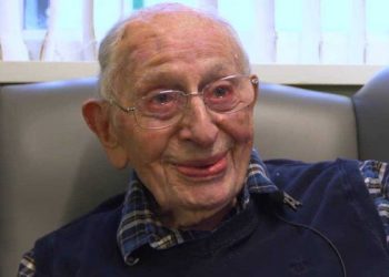 Homem mais velho do mundo morre aos 112 anos, na Inglaterra