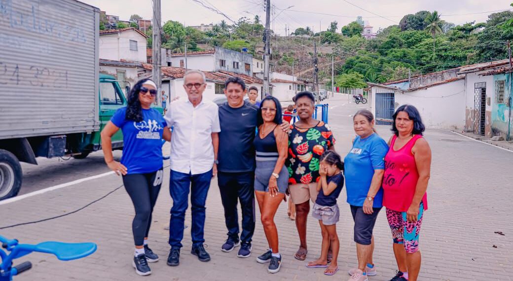 Cícero Lucena inaugura urbanização integrada das comunidades Renascer e Saturnino de Brito