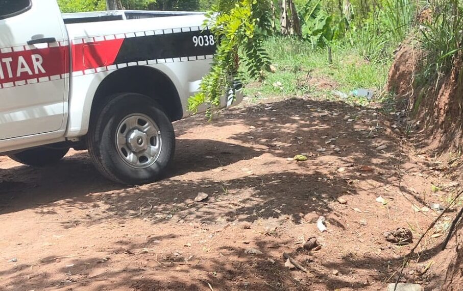 Homem é morto a tiros, pedradas e facadas no Alto do Mateus