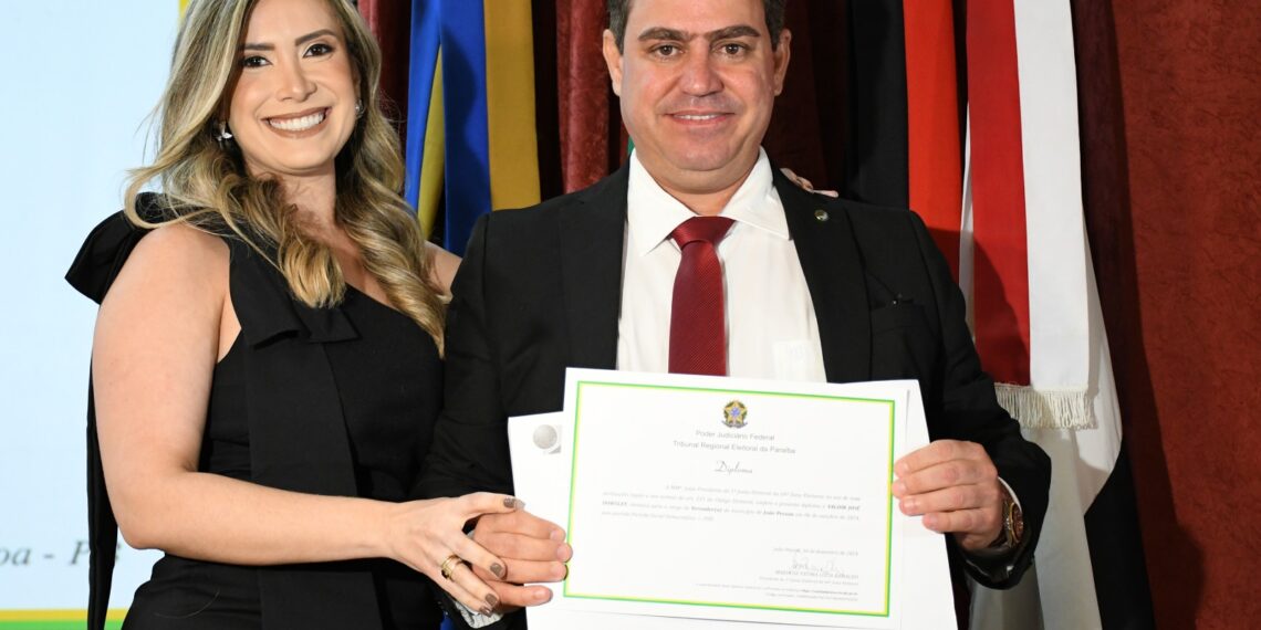 Vereador Dinho é diplomado em solenidade realizada pelo TRE-PB