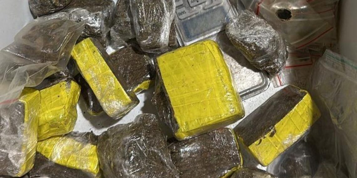 “Gerente do tráfico” é preso no bairro do Jacaré, em Cabedelo