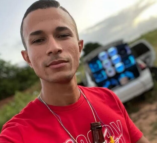 Jovem de 26 anos morre após colisão entre carros em Santa Rita