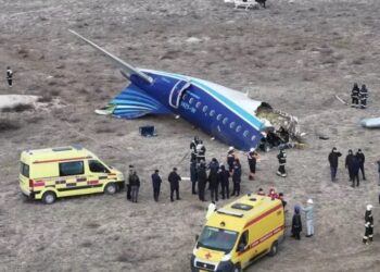 Avião da Embraer cai no Cazaquistão; número de mortos ainda é incerto