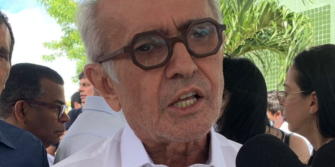 Prefeito denuncia esquema de trabalho escravo e exploração de trabalhadores na orla de João Pessoa