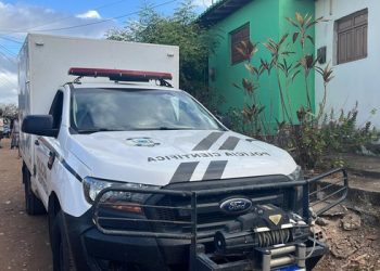 Casal tem casa invadida e é morto a tiros, em Mamanguape