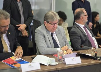 João participa de anúncio de novos investimentos para o turismo e ministro destaca João Pessoa