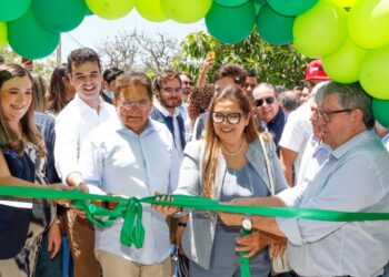 João Azevêdo entrega Hospital de Pocinhos, autoriza ampliação de serviços e fortalece regionalização da Saúde na Paraíba