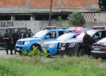 Operação policial na Maré causa fechamento de vias expressas no Rio de Janeiro