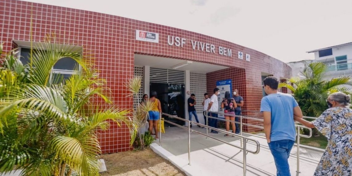 Vítima de tentativa de homicídio em frente à USF em João Pessoa segue internada