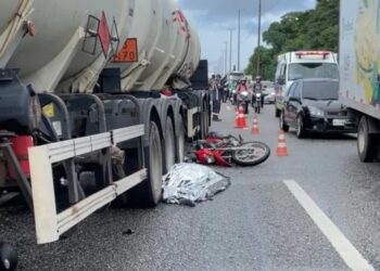 Motociclista que se envolveu em acidente fatal em Bayeux não tinha habilitação