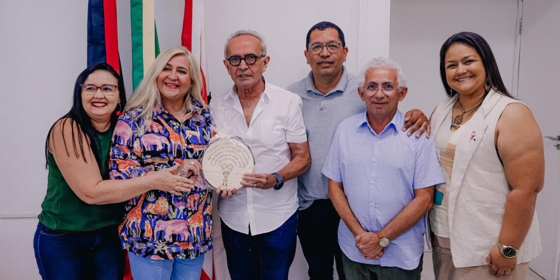 Cícero Lucena recebe certificação nacional e projeta ampliação de ações para a população autista