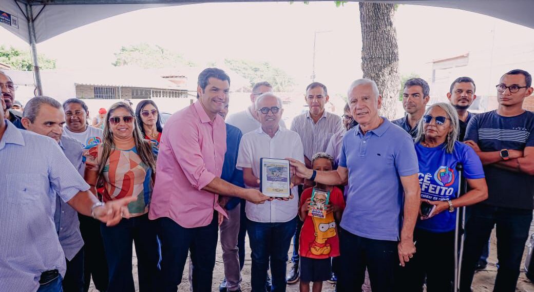Cícero Lucena e Leo Bezerra autorizam construção da Praça Gauchinha