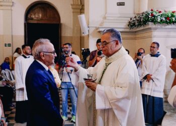 Cícero Lucena destaca papel social de Dom Nereudo Freire, ordenado bispo de Mopta e auxiliar de Recife e Olinda