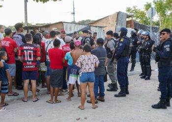 Prefeitura de João Pessoa realiza reintegração de posse para construção de praça no Colinas do Sul