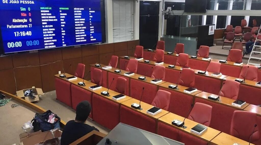 Câmara de João Pessoa anuncia retorno aos trabalhos nesta terça-feira, dia 4