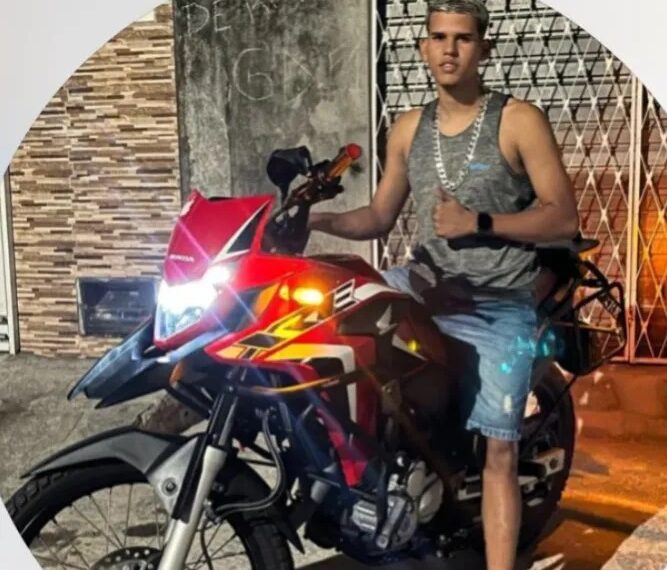 Jovem é morto a tiros após publicar foto com suposto gesto relacionado a facção criminosa, em João Pessoa