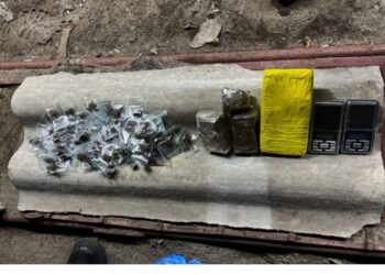 Polícia Militar apreende drogas durante incursão durante a madrugada em comunidade de João Pessoa