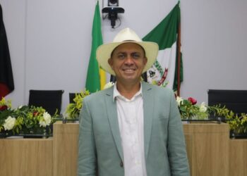 Após confusão e várias remarcações, Epitácio Viturino é eleito presidente da Câmara de Santa Rita